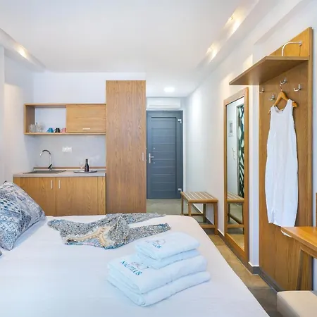 Nautilus Iii Apartmanhotel 3*