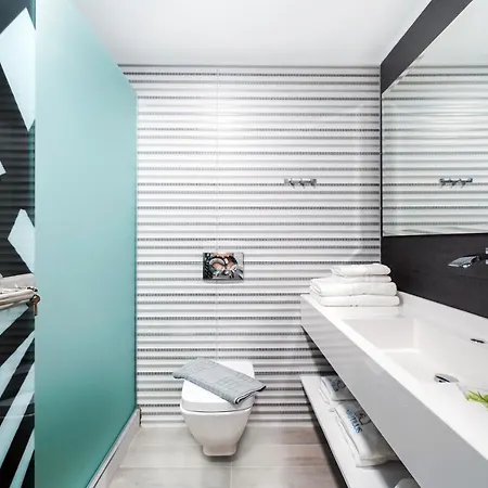 Nautilus Iii Apartmanhotel 3*