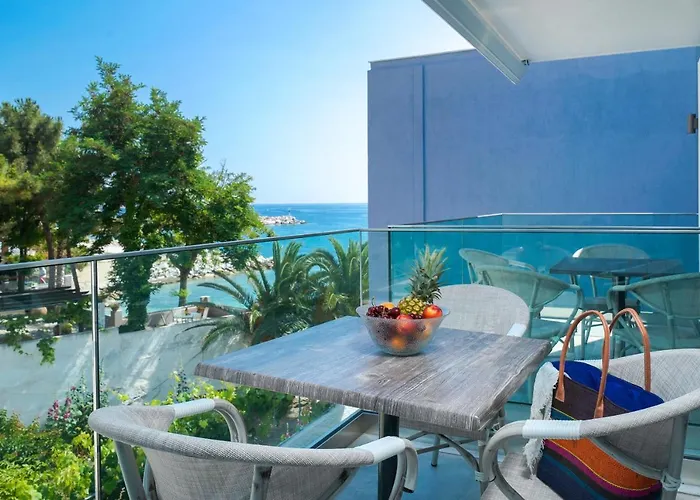 Nautilus Iii Lejlighedshotel Potos